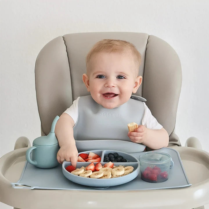 Nestwell Baby First Bites Feeding Gift Set sky blue - product contents